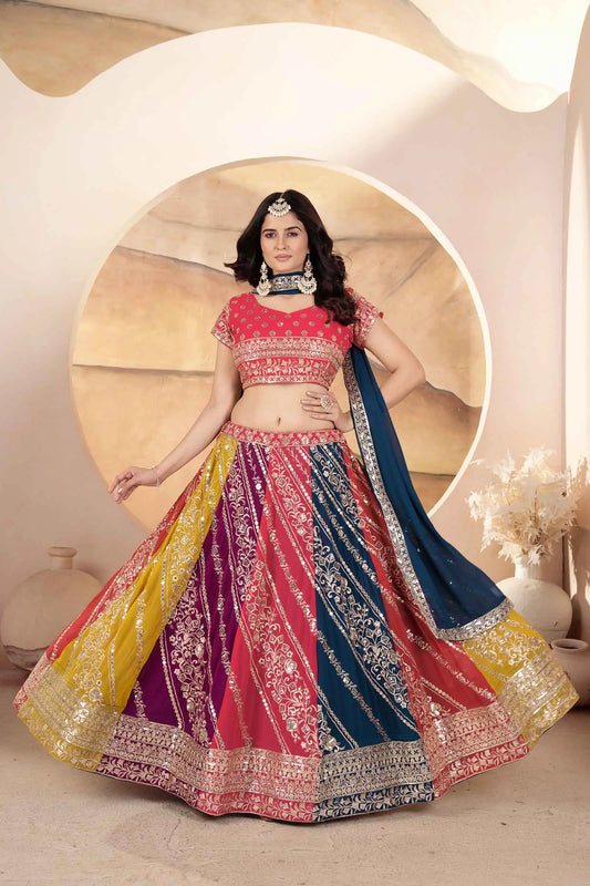 Mehrfarbiger rosa Lehenga mit Paillettenstickerei und Dupatta