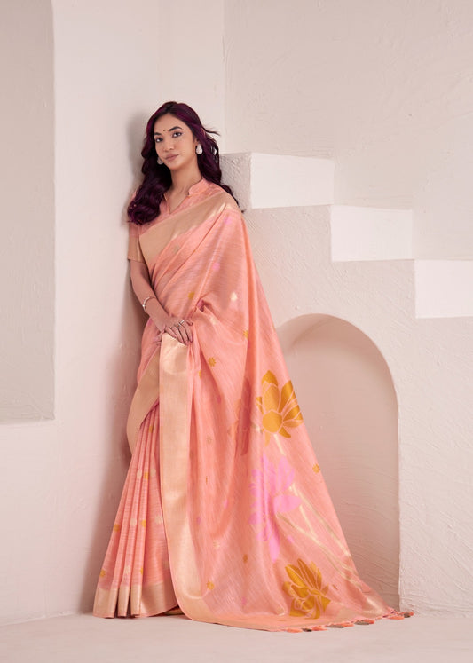 Sari rose saumon clair aux motifs romantiques de fleurs COLLECTION ISHITA