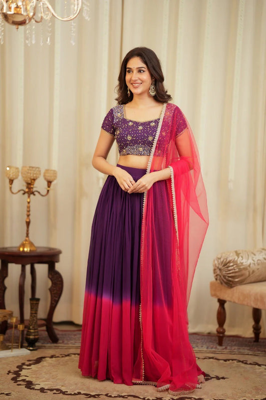 Lehenga de célébration violet rose ombré en georgette légère avec sequins et zari