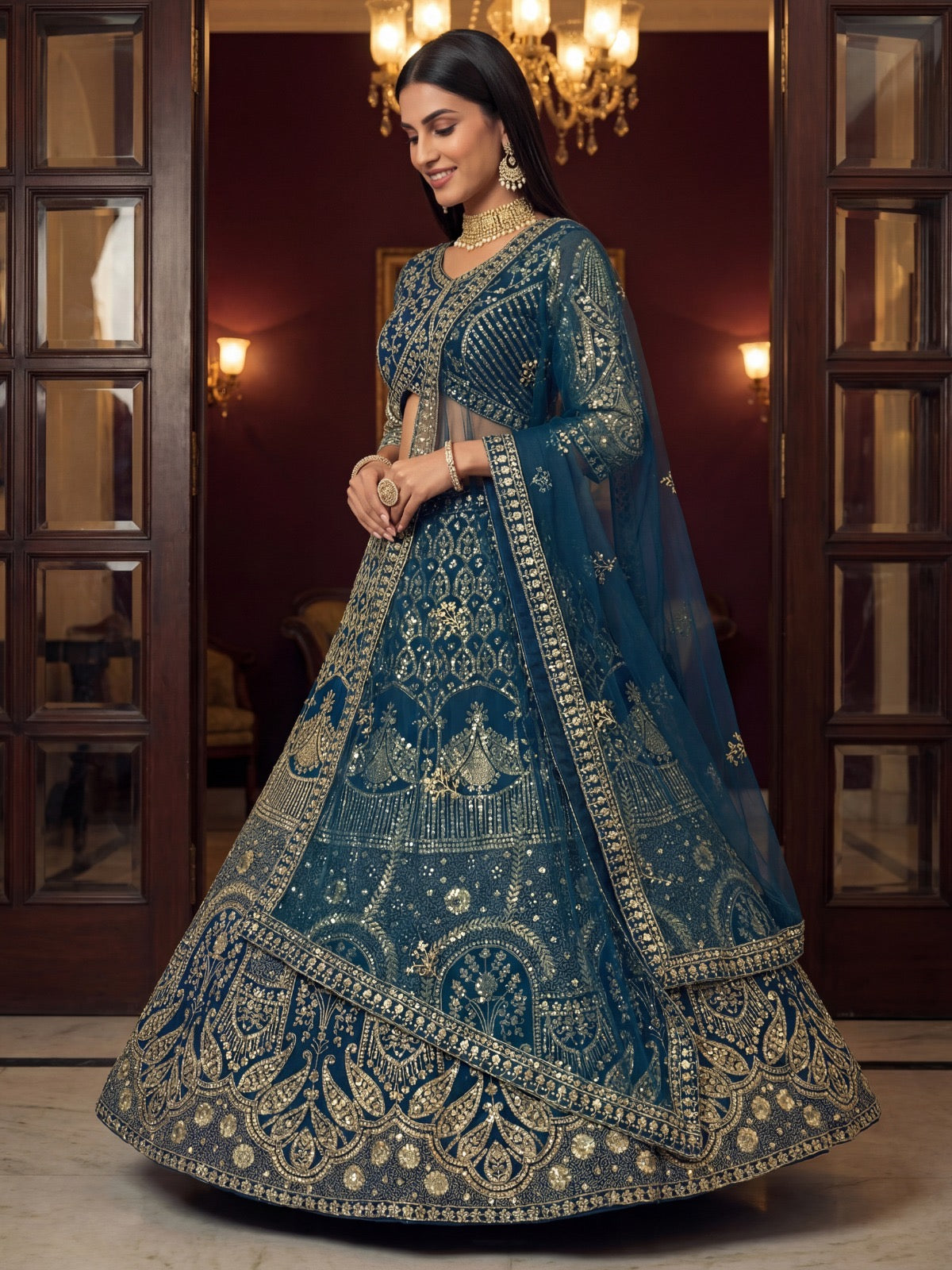 Eleganter rosa-grauer Braut-Lehenga mit Zarkan-Stickerei und Pailletten