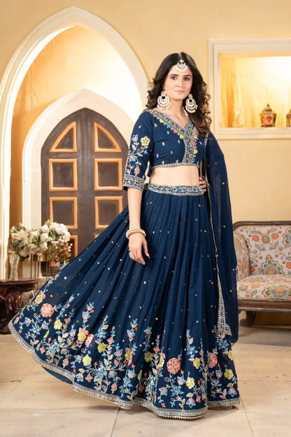 Lehenga bleu Nil en georgette avec broderie multicolore en fils, travail de codage et sequins