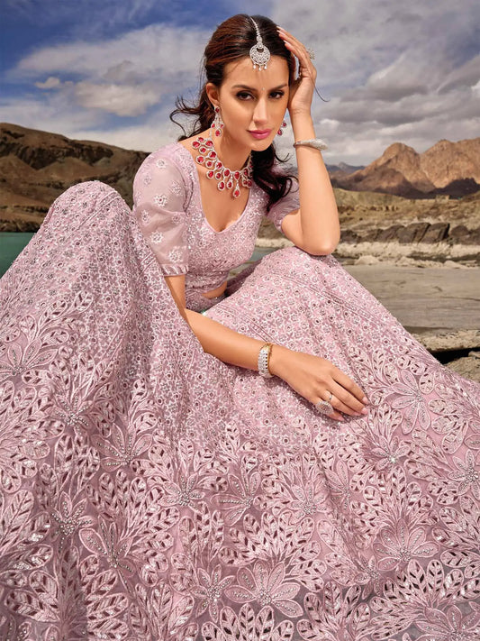 Eleganter rosa-grauer Braut-Lehenga mit Zarkan-Stickerei und Pailletten