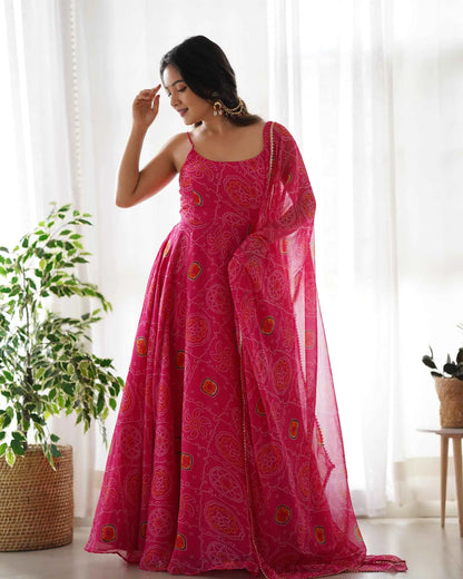 Robe légère en chiffon doux rose foncé à imprimé Bandhej avec dupatta – Élégance traditionnelle et confort moderne