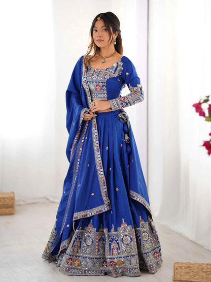 Königsblauer Lehenga mit Cording-Dori-Stickerei und Dupatta