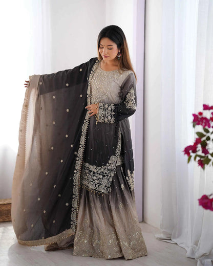 Ensemble Sharara Noir Gris avec Broderie en Cordon, Sequins et Perles Rivetées