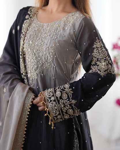Ensemble Sharara Noir Gris avec Broderie en Cordon, Sequins et Perles Rivetées