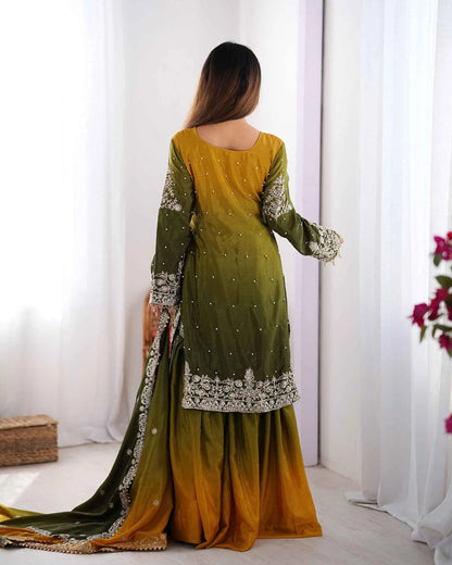 Ensemble Sharara Vert et Jaune avec Broderie en Cordon, Sequins et Perles Rivetées